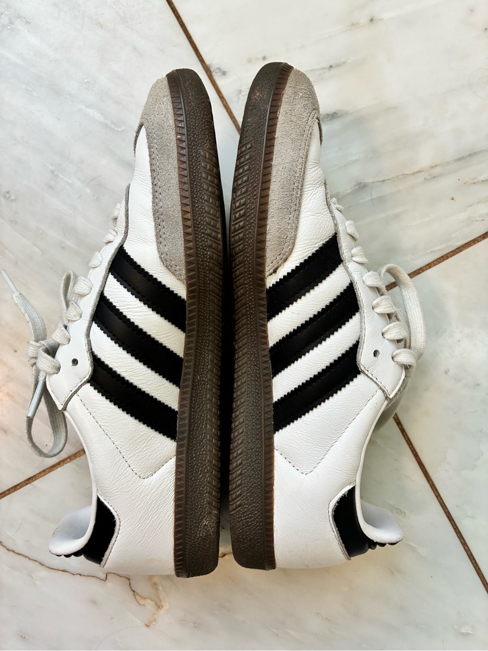Adidas Sambas